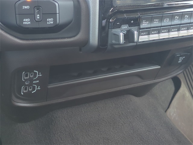 Thumbnail: 2025 RAM 3500 - 34