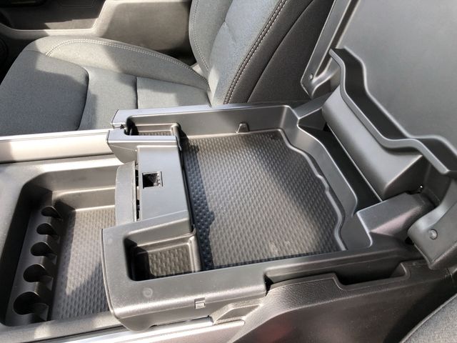 Thumbnail: 2026 RAM 1500 - 8
