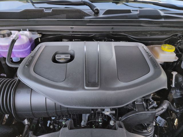 Thumbnail: 2026 RAM 1500 - 9