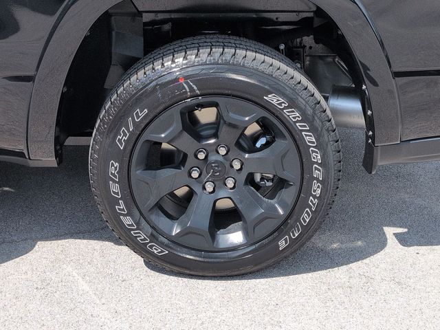 Thumbnail: 2026 RAM 1500 - 8