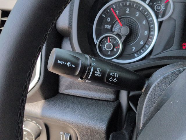Thumbnail: 2026 RAM 1500 - 33