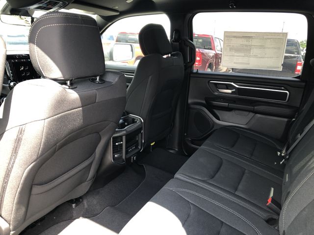 Thumbnail: 2026 RAM 1500 - 28