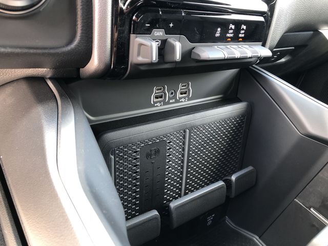 Thumbnail: 2026 RAM 1500 - 9
