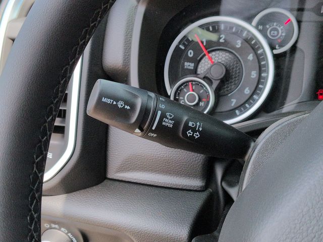 Thumbnail: 2026 RAM 1500 - 32