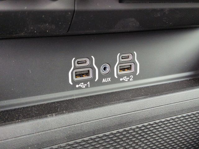 Thumbnail: 2026 RAM 1500 - 35