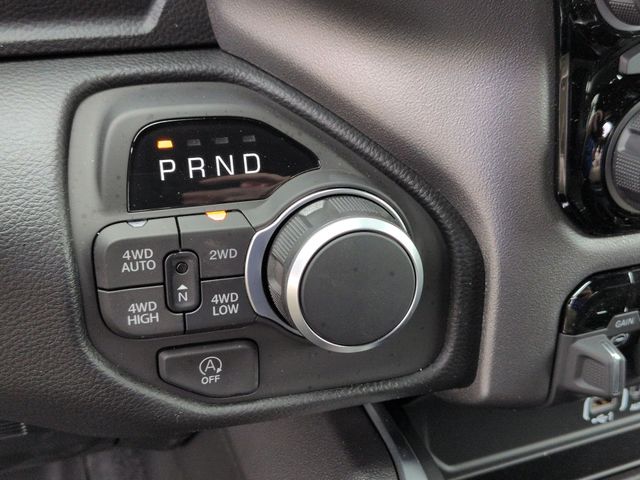 Thumbnail: 2026 RAM 1500 - 37