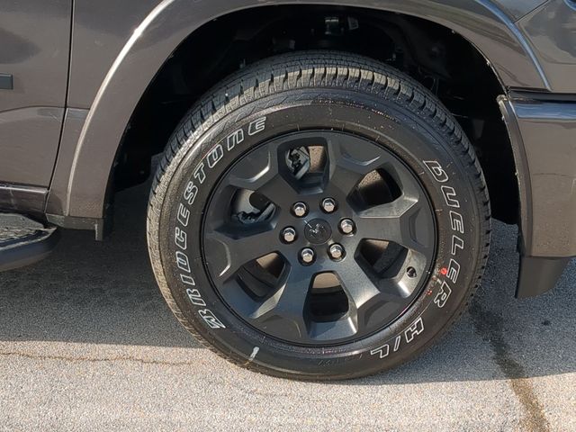 Thumbnail: 2026 RAM 1500 - 6