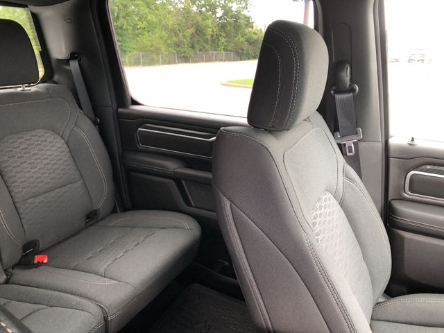 Thumbnail: 2026 RAM 1500 - 7