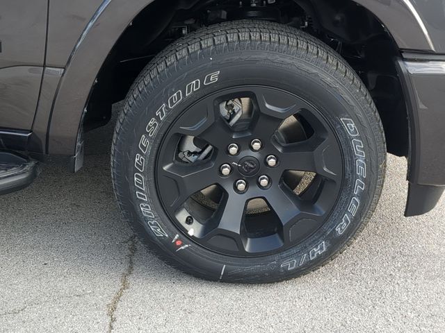 Thumbnail: 2026 RAM 1500 - 6