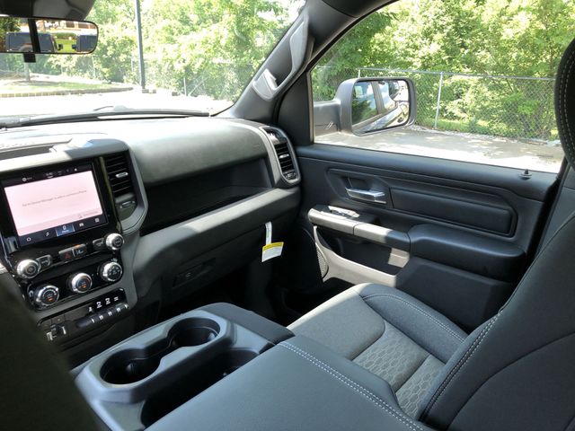 Thumbnail: 2026 RAM 1500 - 22
