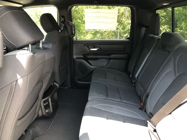 Thumbnail: 2026 RAM 1500 - 35