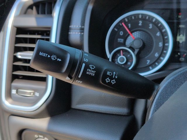 Thumbnail: 2026 RAM 1500 - 32