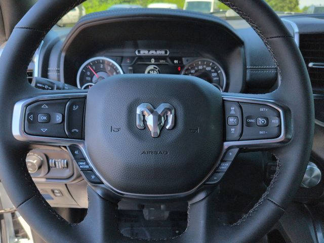 Thumbnail: 2026 RAM 1500 - 28