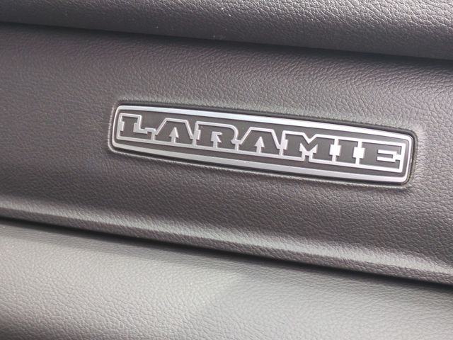 Thumbnail: 2026 RAM 1500 - 7