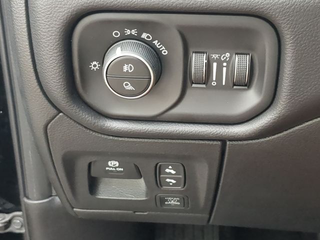 Thumbnail: 2026 RAM 1500 - 30