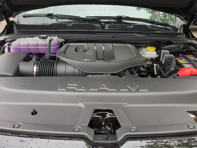 Thumbnail: 2026 RAM 1500 - 9