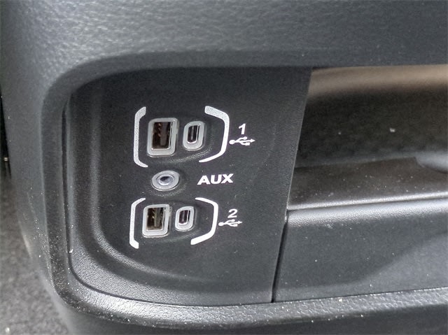 2024 RAM 2500 Tradesman 32