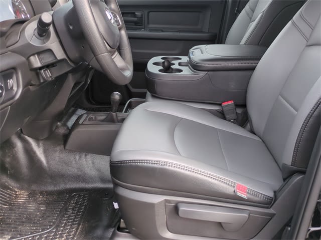 2024 RAM 2500 Tradesman 11
