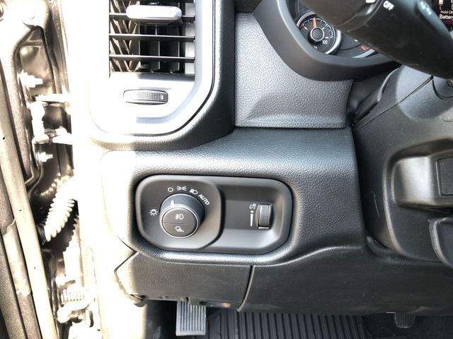 Thumbnail: 2026 RAM 2500 - 33