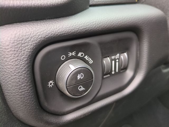 Thumbnail: 2026 RAM 2500 - 26
