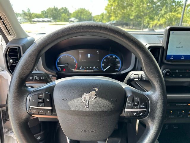 Thumbnail: 2021 Ford Bronco Sport - 6