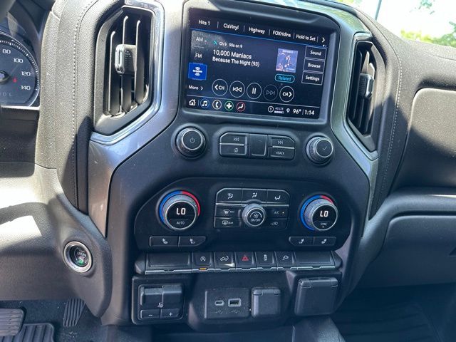 Thumbnail: 2021 Chevrolet Silverado 1500 - 14