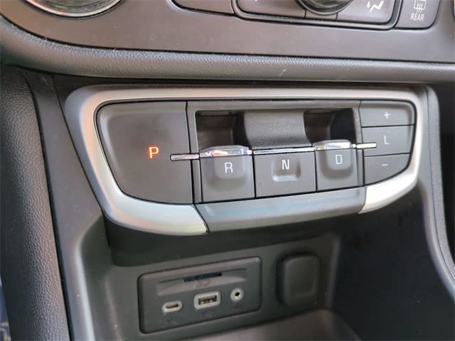 Thumbnail: 2023 GMC Terrain - 37