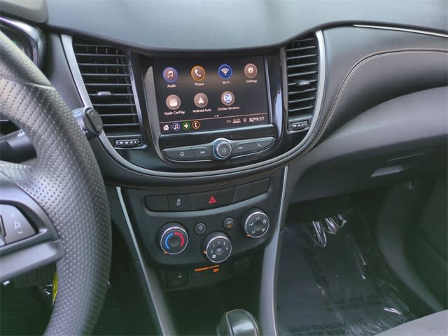 Thumbnail: 2020 Chevrolet Trax - 15