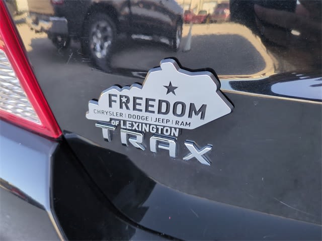 Thumbnail: 2020 Chevrolet Trax - 26