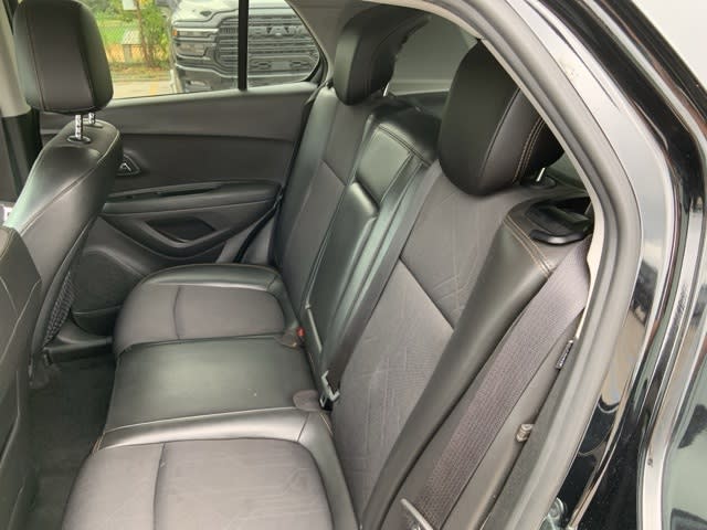 Thumbnail: 2018 Chevrolet Trax - 8