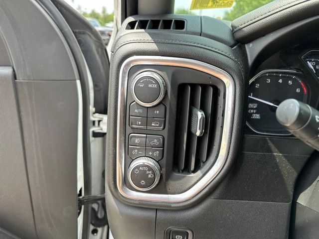Thumbnail: 2021 GMC Sierra 1500 - 14