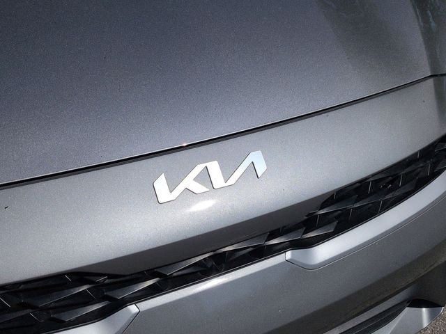 Thumbnail: 2024 Kia Forte - 7