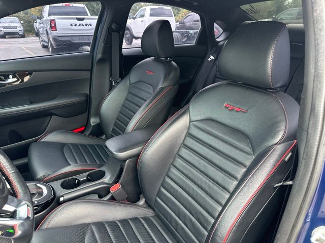Thumbnail: 2021 Kia Forte - 4