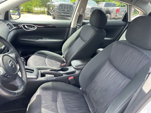 Thumbnail: 2019 Nissan Sentra - 6