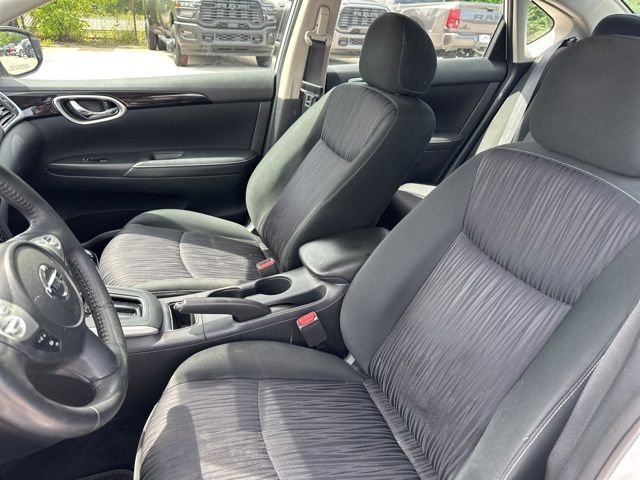 Thumbnail: 2019 Nissan Sentra - 7