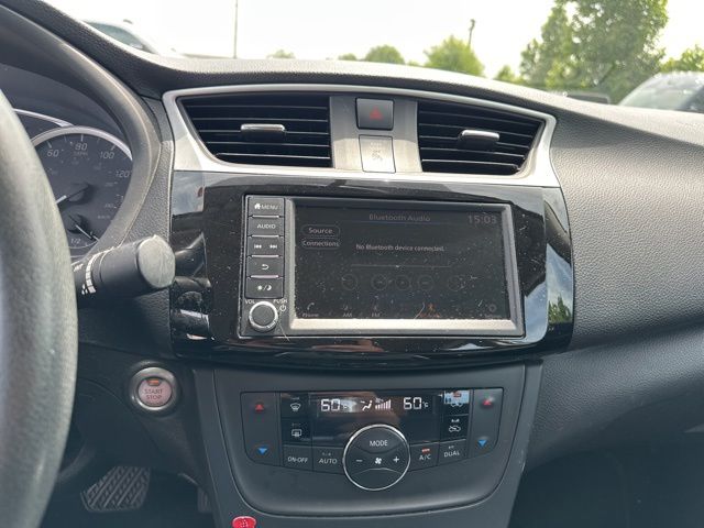 Thumbnail: 2019 Nissan Sentra - 9