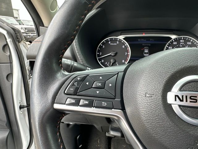 Thumbnail: 2021 Nissan Sentra - 16