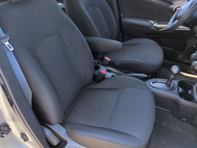 Thumbnail: 2013 Nissan Versa - 10
