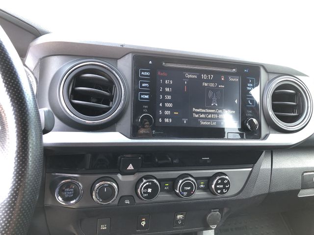 Thumbnail: 2016 Toyota Tacoma - 25