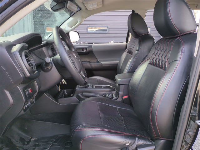 Thumbnail: 2021 Toyota Tacoma - 11