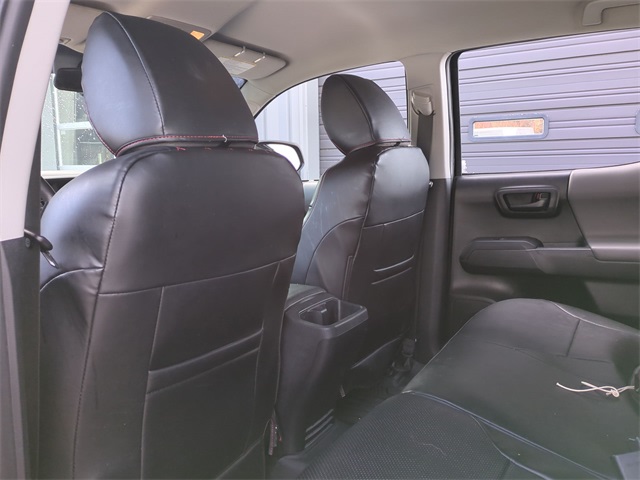 Thumbnail: 2021 Toyota Tacoma - 13