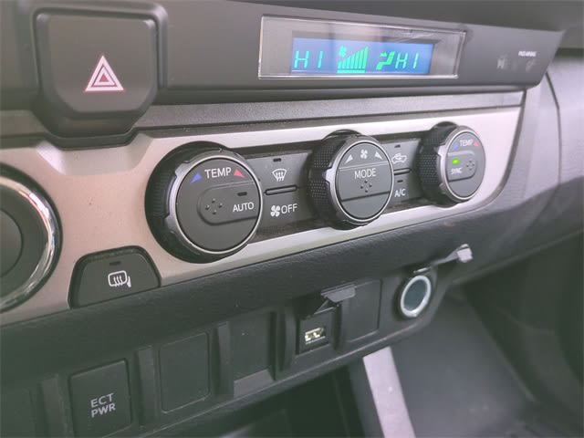 Thumbnail: 2021 Toyota Tacoma - 37