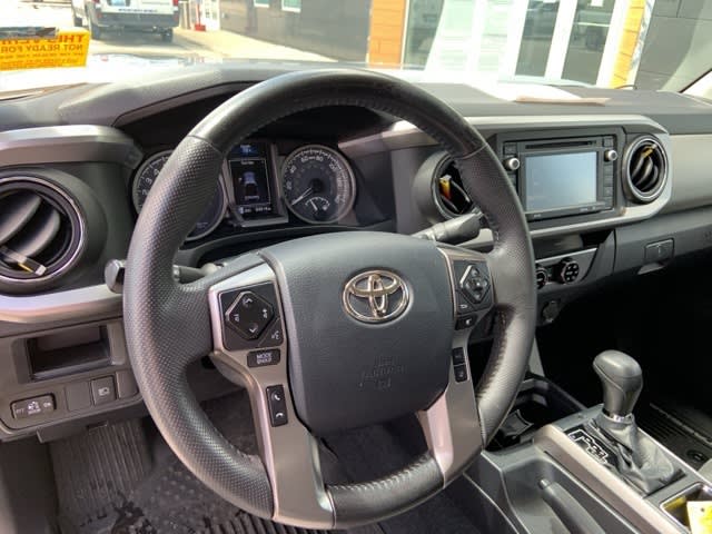 Image 3 of 2018 Toyota Tacoma