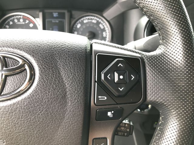 Thumbnail: 2021 Toyota Tacoma - 26