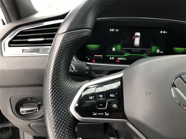 Thumbnail: 2022 Volkswagen Tiguan - 22