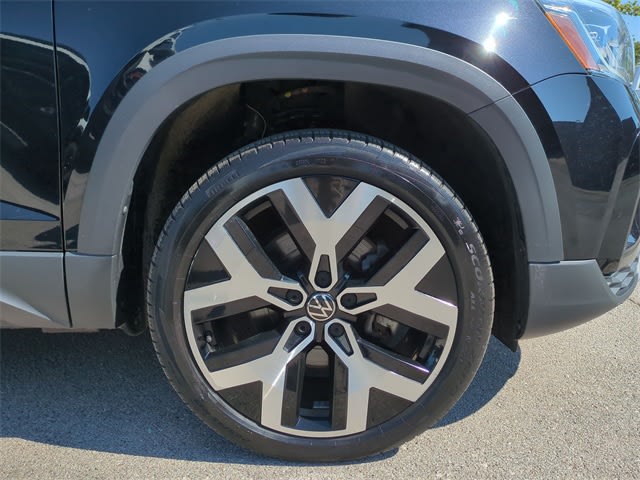 Image of 2022 Volkswagen Taos