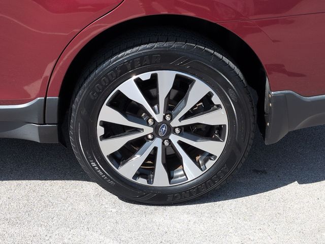 Thumbnail: 2015 Subaru Outback - 8