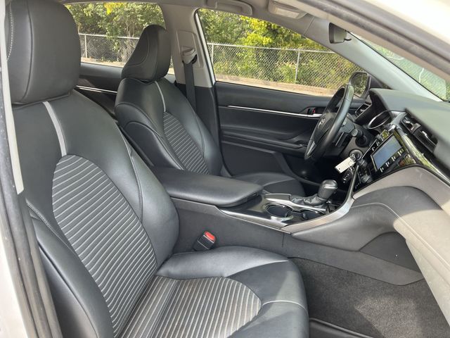 Thumbnail: 2019 Toyota Camry - 10