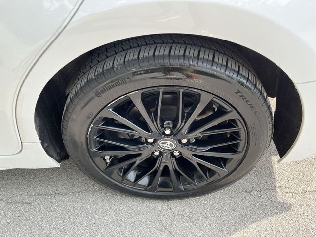Thumbnail: 2019 Toyota Camry - 7