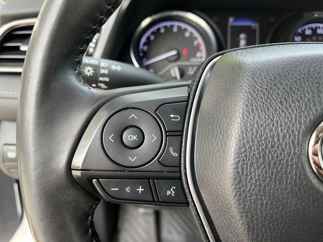 Thumbnail: 2019 Toyota Camry - 24
